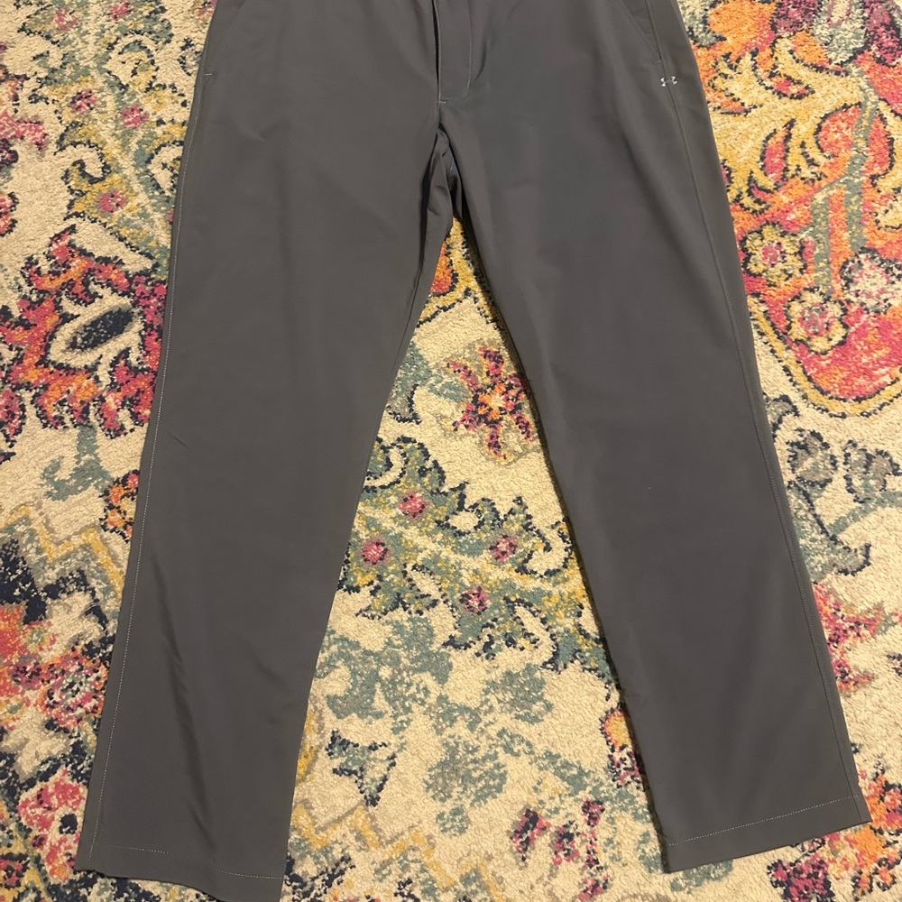 Under Armour Gray Athletic Pants